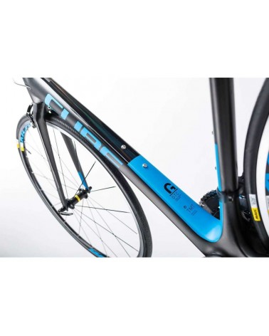Bicicleta carretera CUBE Attain GTC Race 2017