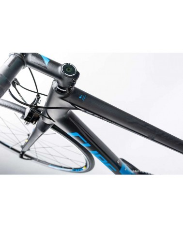 Bicicleta carretera CUBE Attain GTC Race 2017